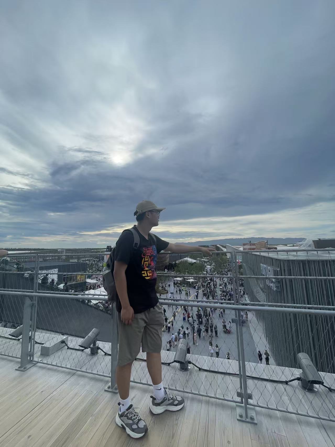 图九:大阪世博会环形眺望台